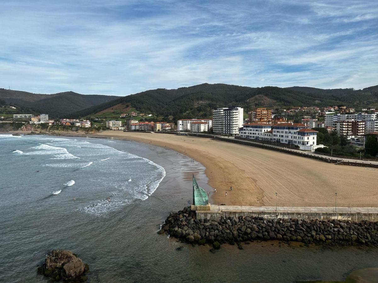 Bakio, Magnificas Vistas A La Mar Exterior foto